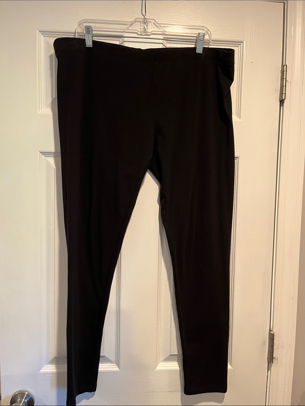 Black women’s Leggings